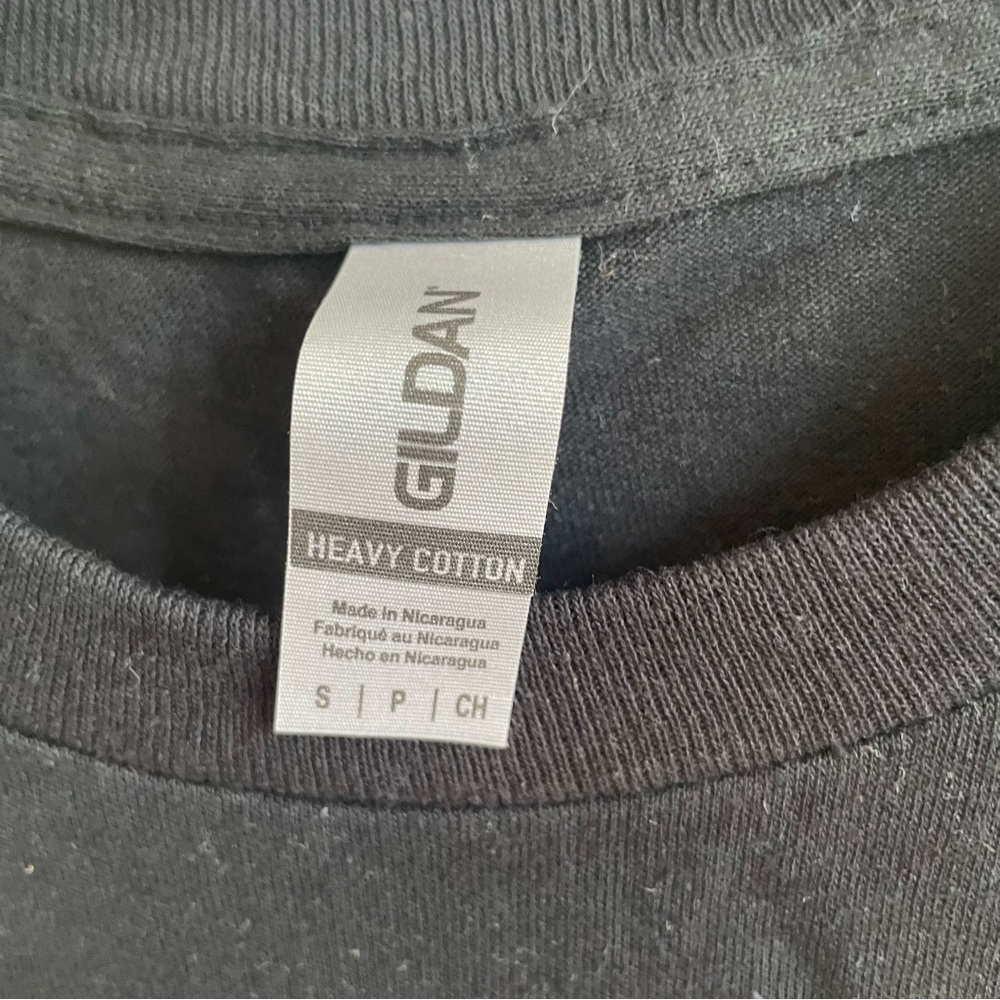 Gildan Black Graphic T-Shirt with Panda Design - Picture 5 of 5